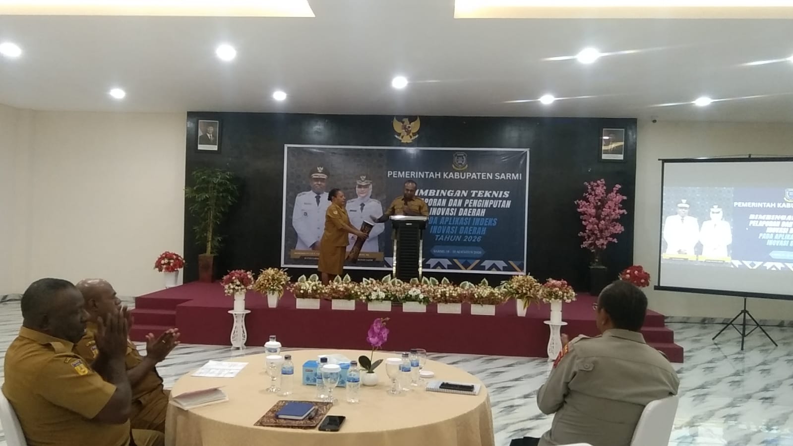 Bupati Sarmi Tidak Ada Alasan bagi OPD untuk Tidak Melaporkan Inovasi Daerah