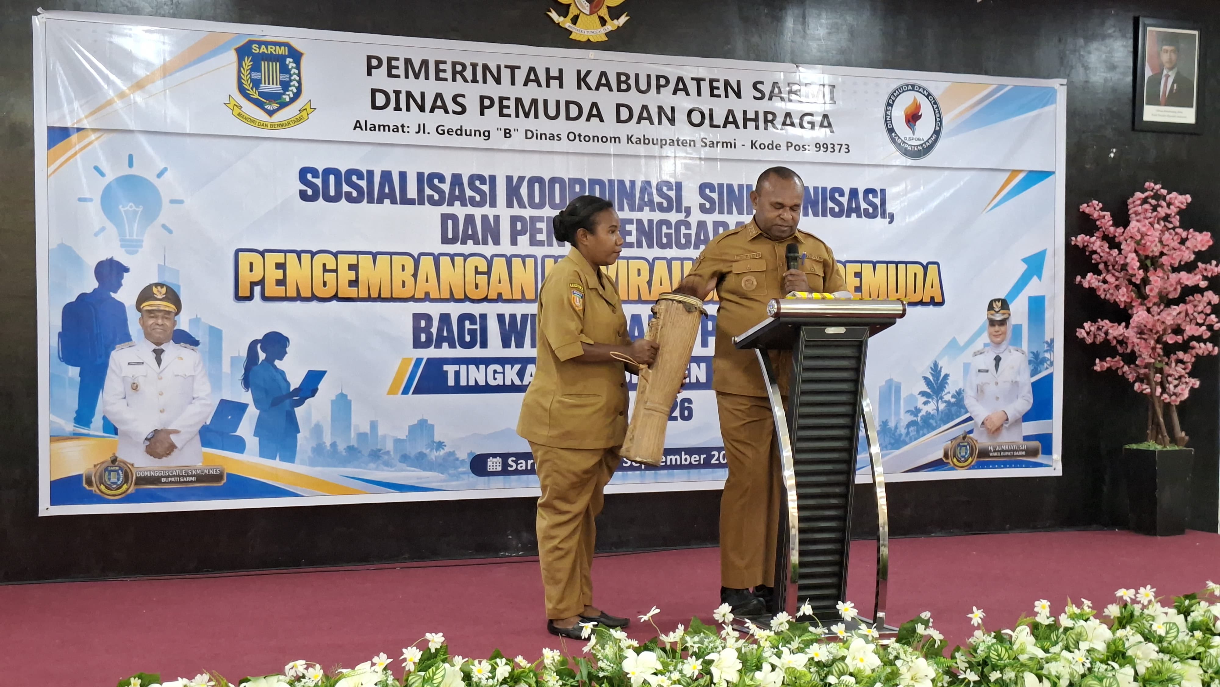 Bupati Sarmi Buka Kegiatan Pengembangan Kewirausahaan Pemuda, Targetkan Lahirnya 50 Wirausaha Baru