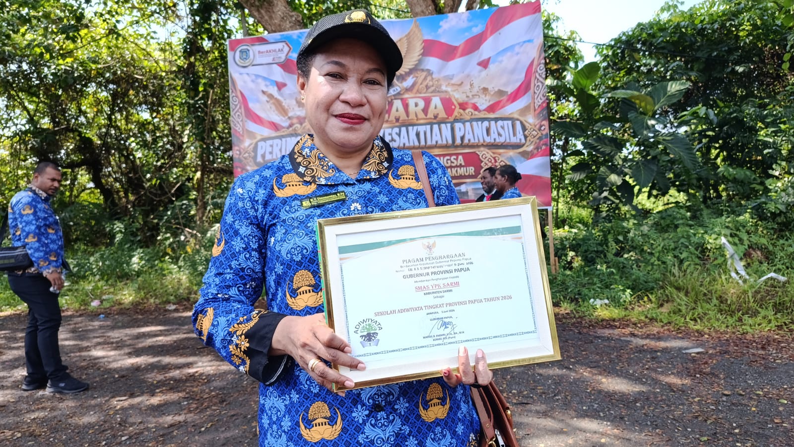 Penghargaan Adiwiyata Provinsi Papua, Martina: Ini Bukan Hasil Kerja Keras Pihak Sekolah Semata